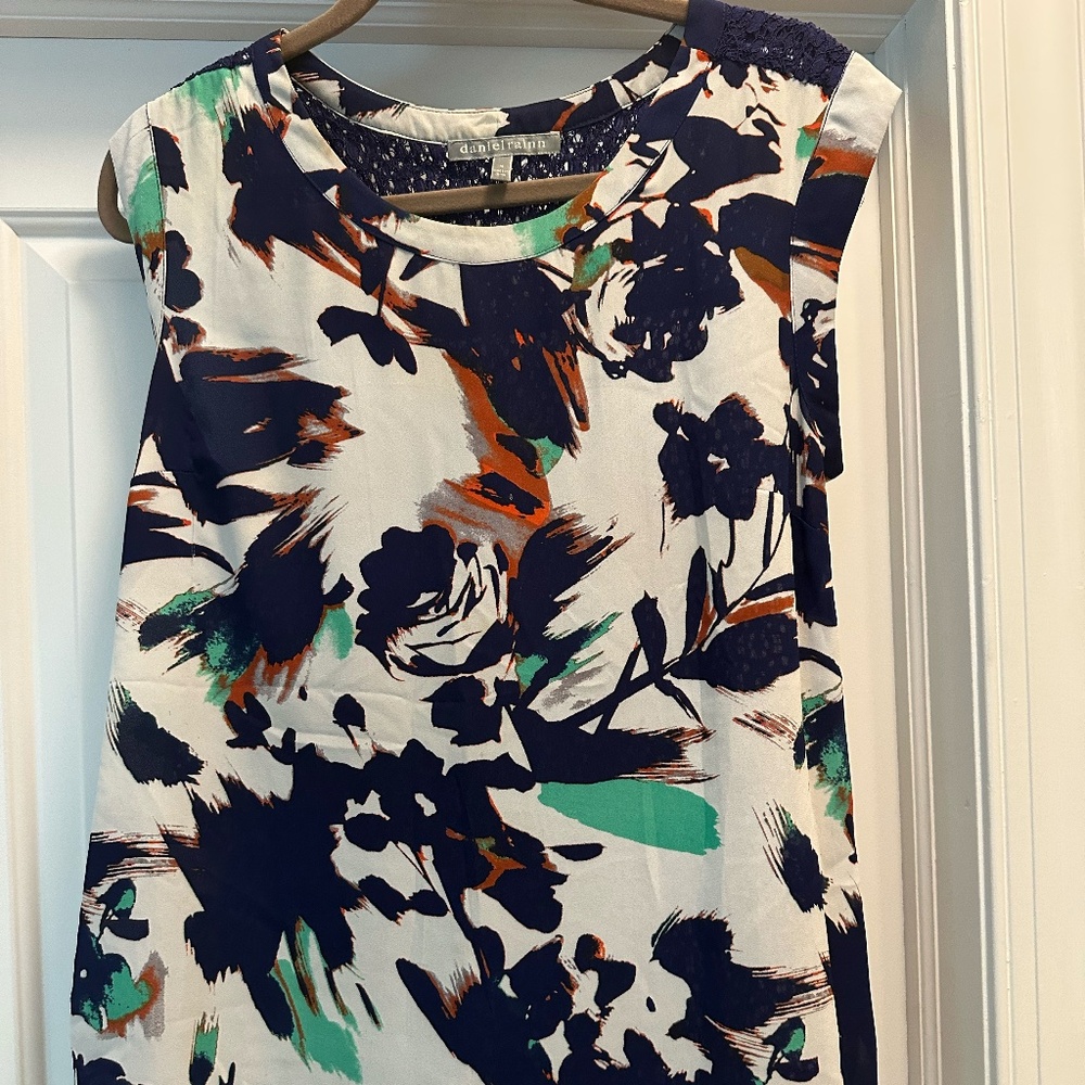 Deena Crochet Back Blouse Daniel Rain size M